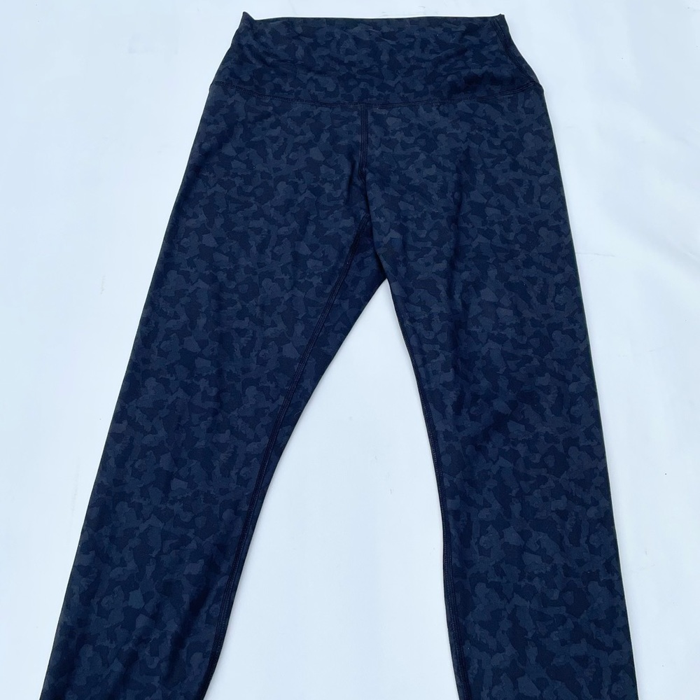 90 Degree by Reflex fragmented camo black leggings size M